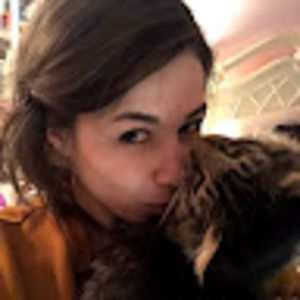 Meet your Posher, Laura